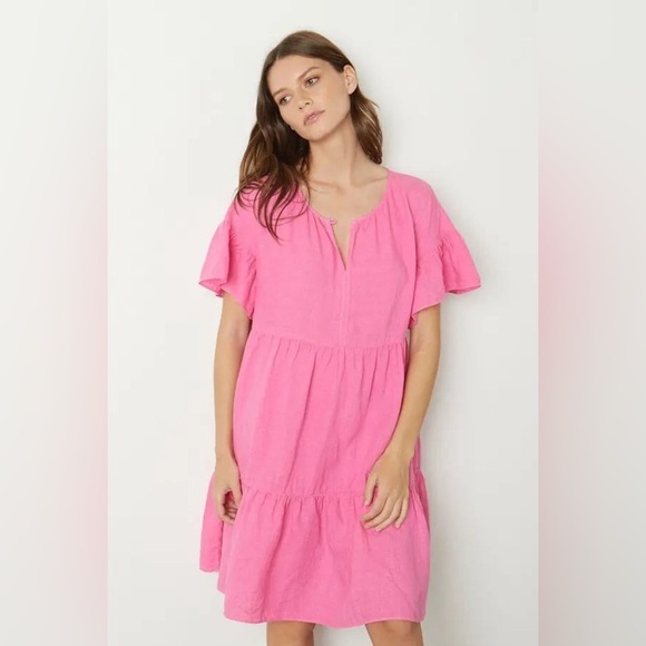 Velvet by Graham & Spencer Dresses & Skirts - Velvet By Graham & Spencer Linen Noor Tiered Dress linen Hot Pink Solid sundress